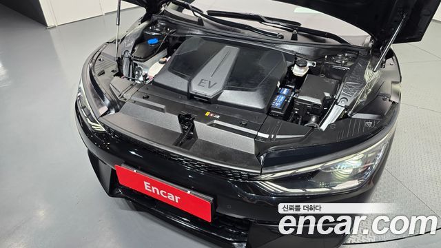 Kia EV6 2022 — photo 6