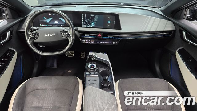 Kia EV6 2022 — photo 10