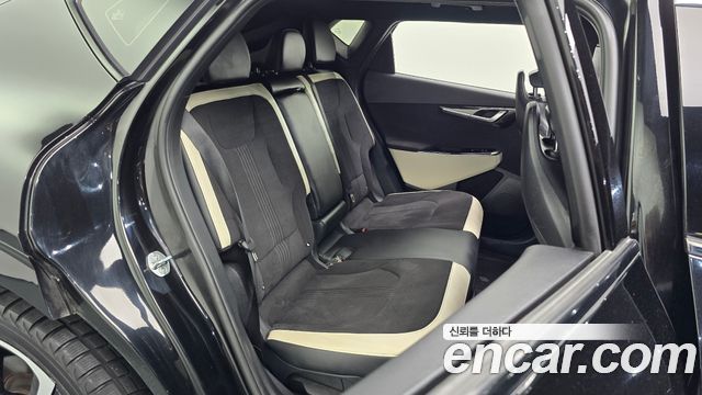 Kia EV6 2022 — photo 18