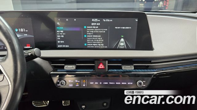 Kia EV6 2022 — photo 20