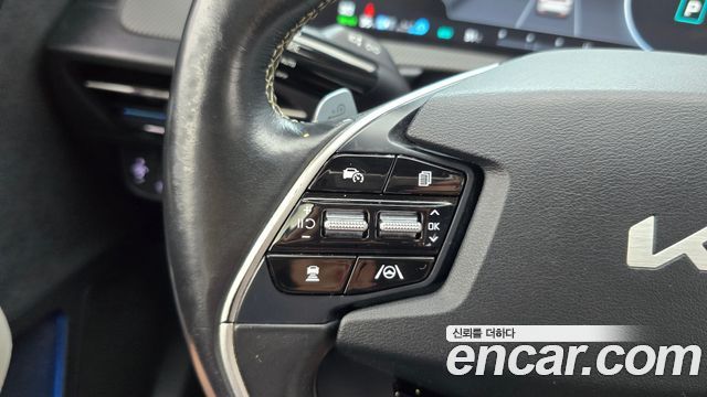 Kia EV6 2022 — photo 22