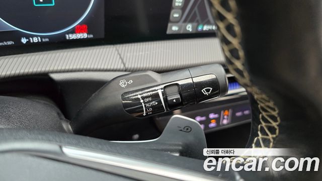 Kia EV6 2022 — photo 31