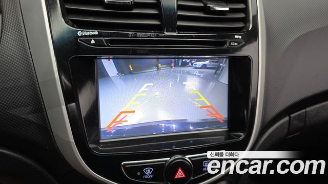 Hyundai Accent 2014 — photo 15