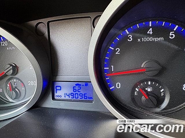 Hyundai Genesis 2010 — photo 8