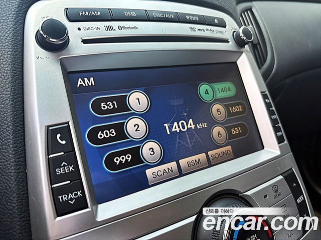 Hyundai Genesis 2010 — photo 19