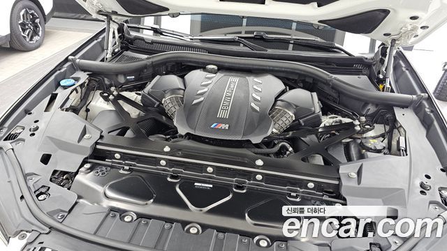 BMW X5M 2021 — photo 6