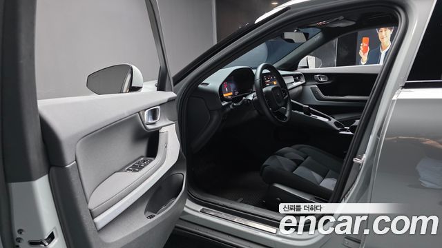 Polestar Polestar 2 2025 — photo 13