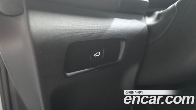 Polestar Polestar 2 2025 — photo 25