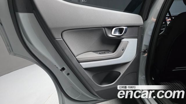 Polestar Polestar 2 2025 — photo 15