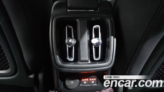 Polestar Polestar 2 2025 — photo 28