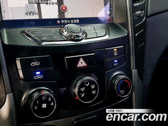 Hyundai Sonata 2014 — photo 14