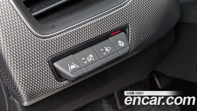 Renault Korea XM3 2024 — photo 19