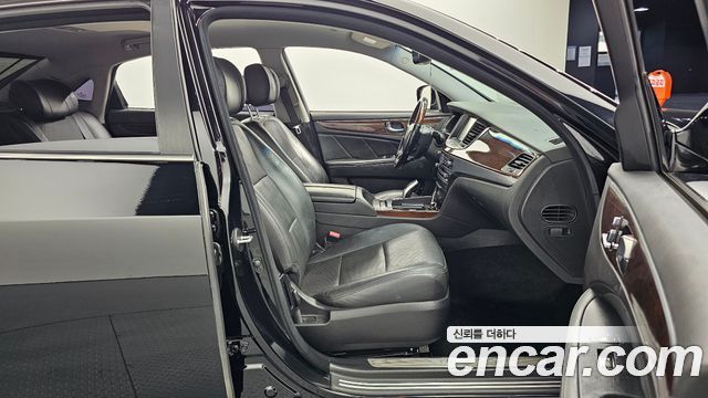 Hyundai Equus 2013 — photo 11