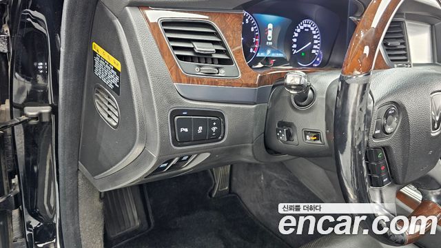 Hyundai Equus 2013 — photo 17