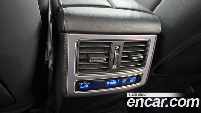 Hyundai Equus 2013 — photo 19