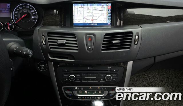 Renault Korea SM5  2014 — photo 21