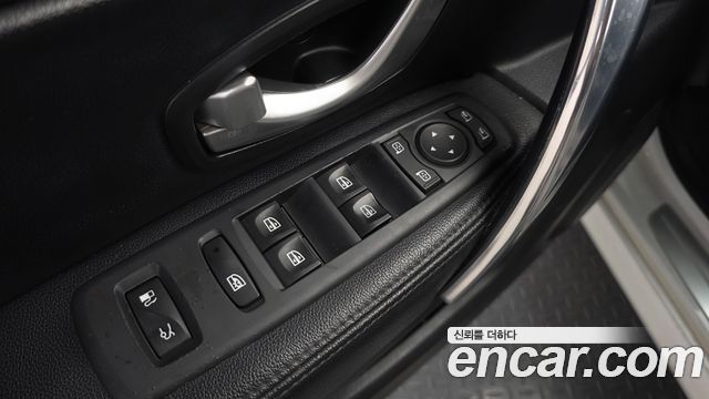 Renault Korea SM5  2014 — photo 27