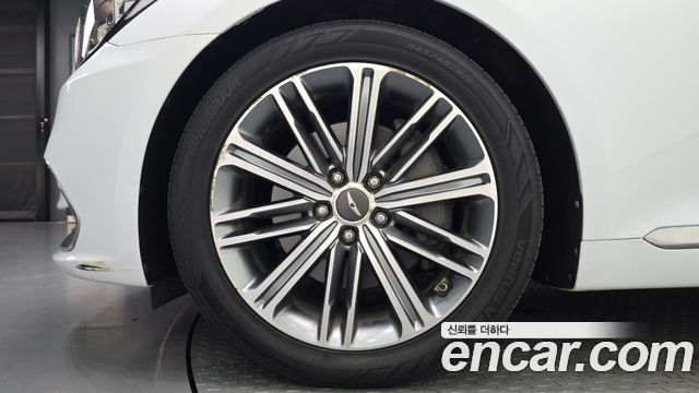 Genesis G80 2017 — photo 5