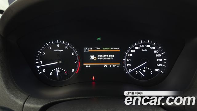 Genesis G80 2017 — photo 8