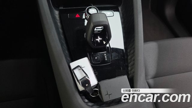 Polestar Polestar 2 2023 — photo 12