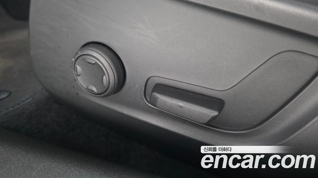 Polestar Polestar 2 2023 — photo 24
