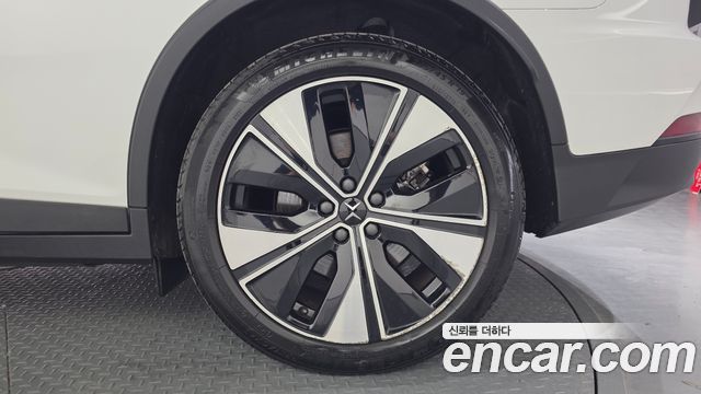 Polestar Polestar 2 2023 — photo 7