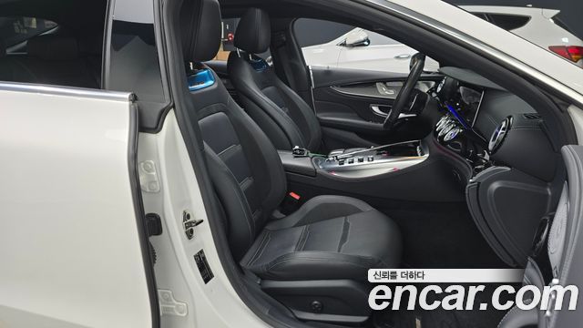 Mercedes-Benz AMG GT 2021 — photo 16