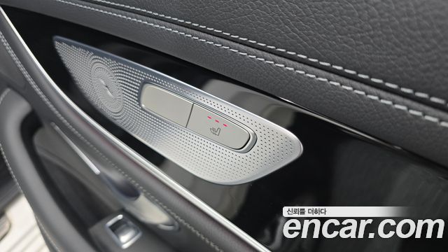 Mercedes-Benz AMG GT 2021 — photo 29