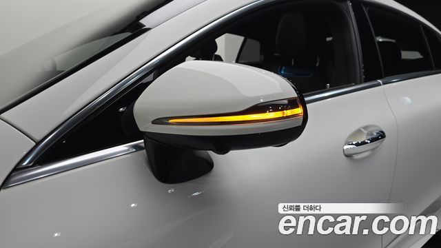 Mercedes-Benz AMG GT 2021 — photo 30