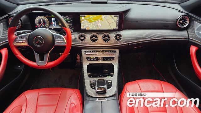 Mercedes-Benz CLS-Class 2020 — photo 10