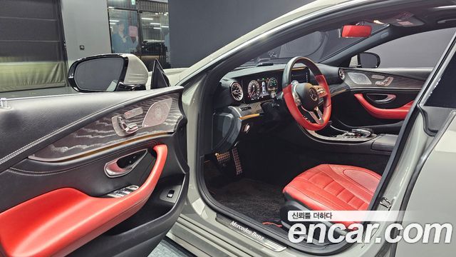 Mercedes-Benz CLS-Class 2020 — photo 13