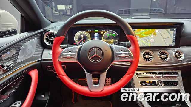 Mercedes-Benz CLS-Class 2020 — photo 19
