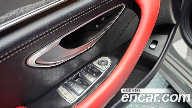 Mercedes-Benz CLS-Class 2020 — photo 23