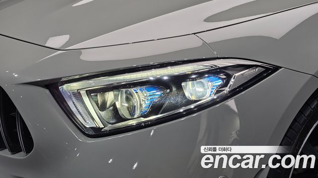Mercedes-Benz CLS-Class 2020 — photo 8