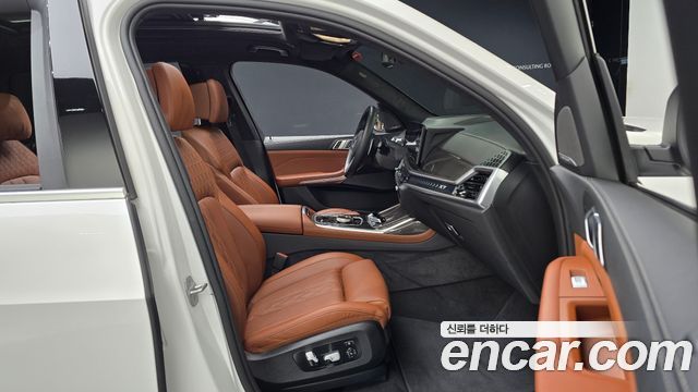 BMW X7 2025 — photo 11