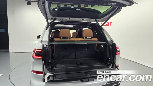 BMW X7 2025 — photo 20