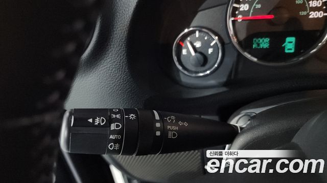 Jeep Wrangler 2016 — photo 29