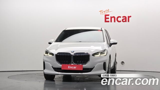 BMW 2-Series 2023 — photo 3