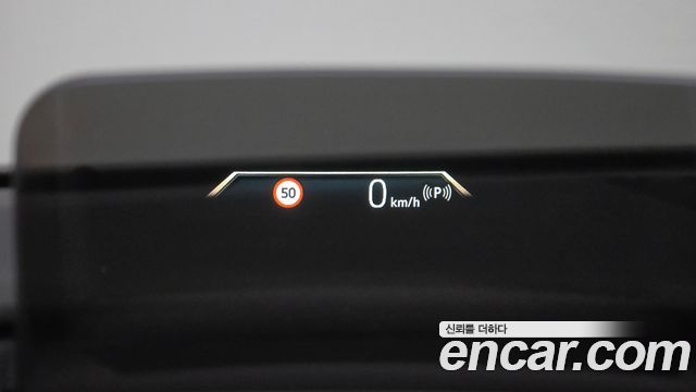 BMW 2-Series 2023 — photo 24