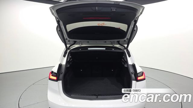 BMW 2-Series 2023 — photo 26