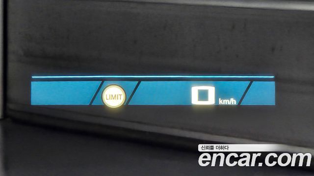 BMW M2 2025 — photo 21