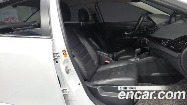 Renault Korea SM3 2017 — photo 19
