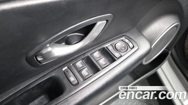 Renault Korea SM3 2017 — photo 37