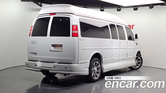 Chevrolet Express Van 2014 — photo 2
