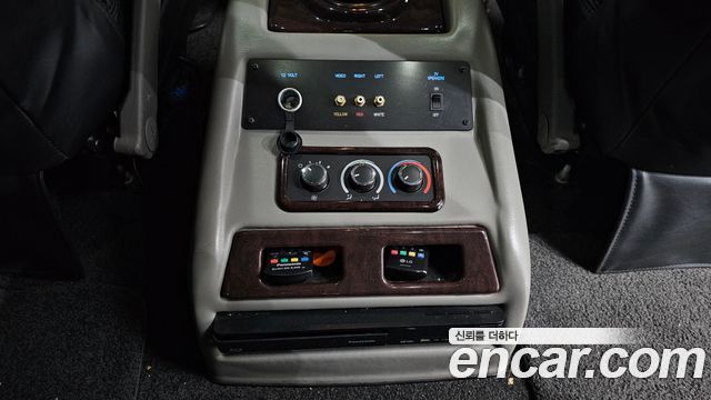 Chevrolet Express Van 2014 — photo 16