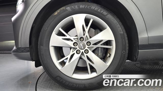 Genesis GV70 2021 — photo 5