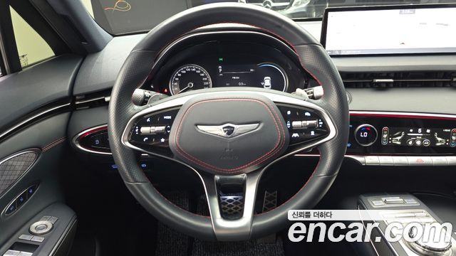 Genesis GV70 2021 — photo 13