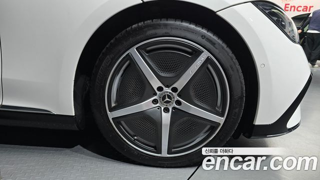 Mercedes-Benz EQE 2023 — photo 5