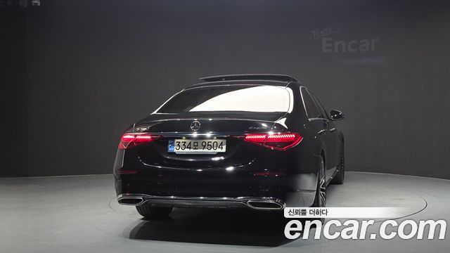 Mercedes-Benz S-Class 2022 — photo 4