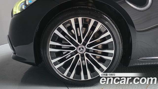 Mercedes-Benz S-Class 2022 — photo 5